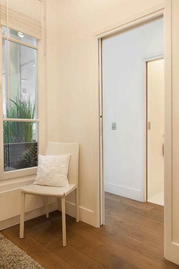 Two Bedroom Luxury Apartment - Balcony With View Of Notre Dame Paris Exterior photo